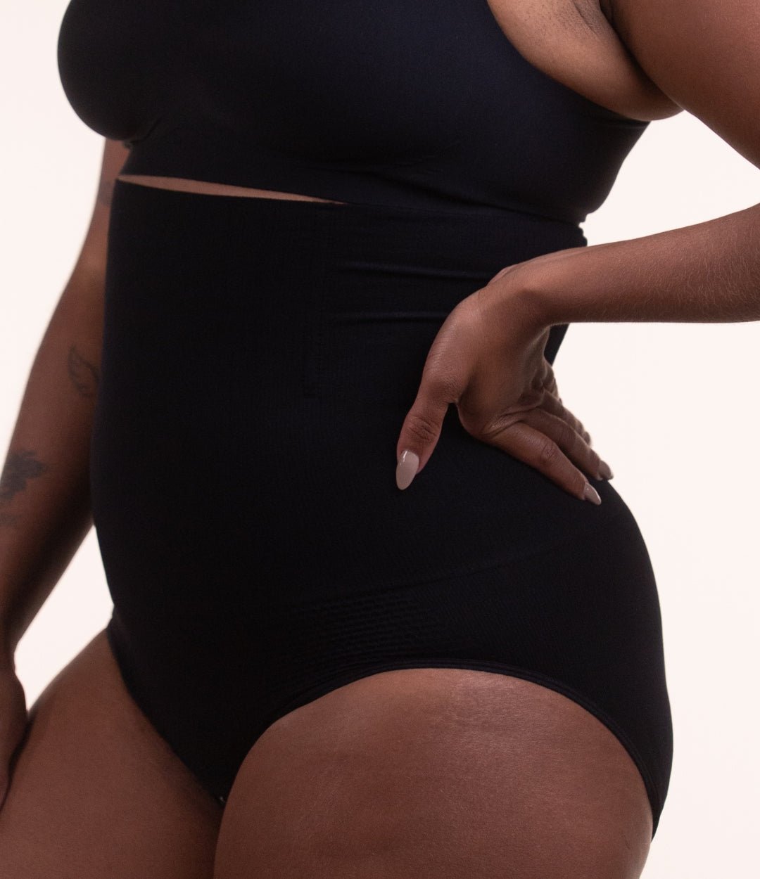 Calcinha Modeladora com Abertura Higiênica (50% OFF) - Midastime