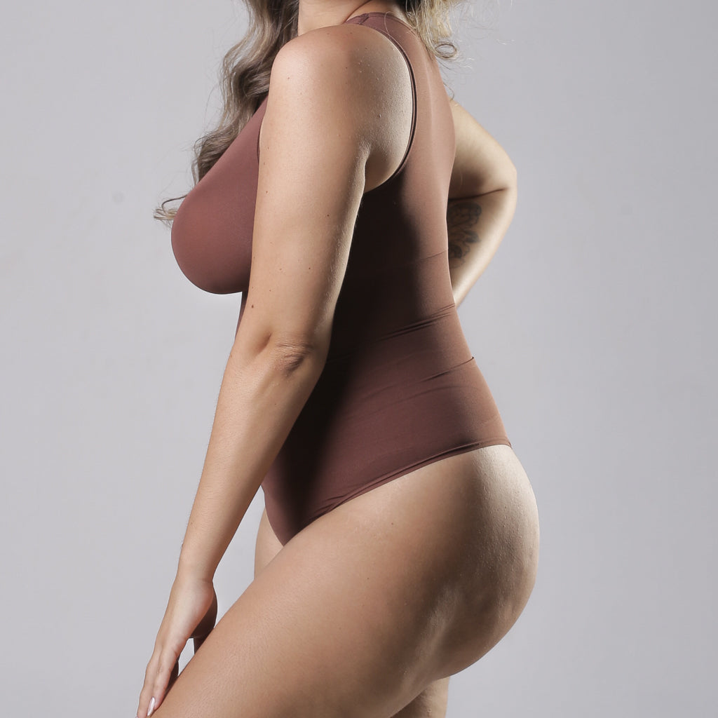 Body Chic - Body Modelador Decote Alto Sem Costura
