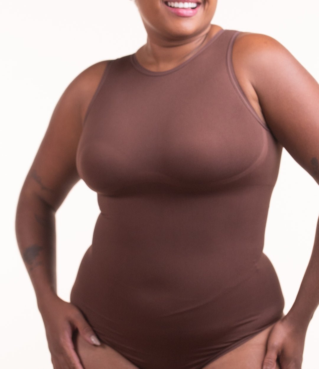 2 Bodys Chic Decote Alto Sem Costura - Compre 1 Leve 2 - Midastime