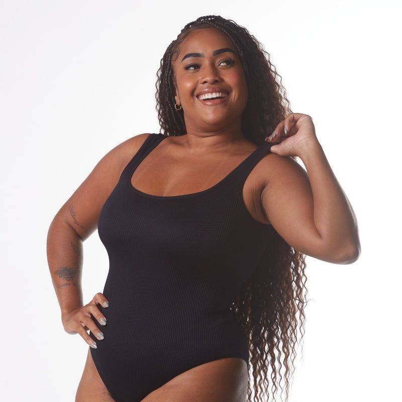 Body Shaper - Body modelador canelado com abertura higiênica